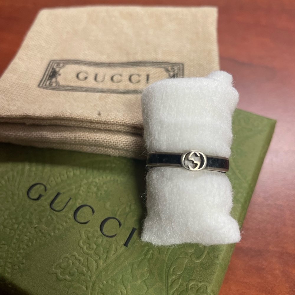 Gucci Logo Silver Ring Size 6 - Picture 2 of 9